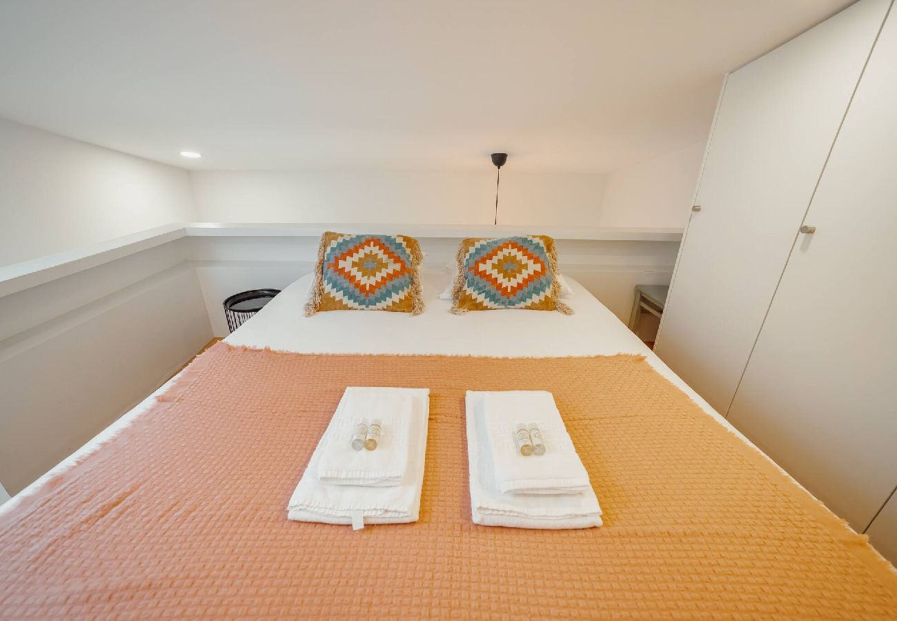 Apartamento em Porto - Lapa Cozy 5 by Hosty