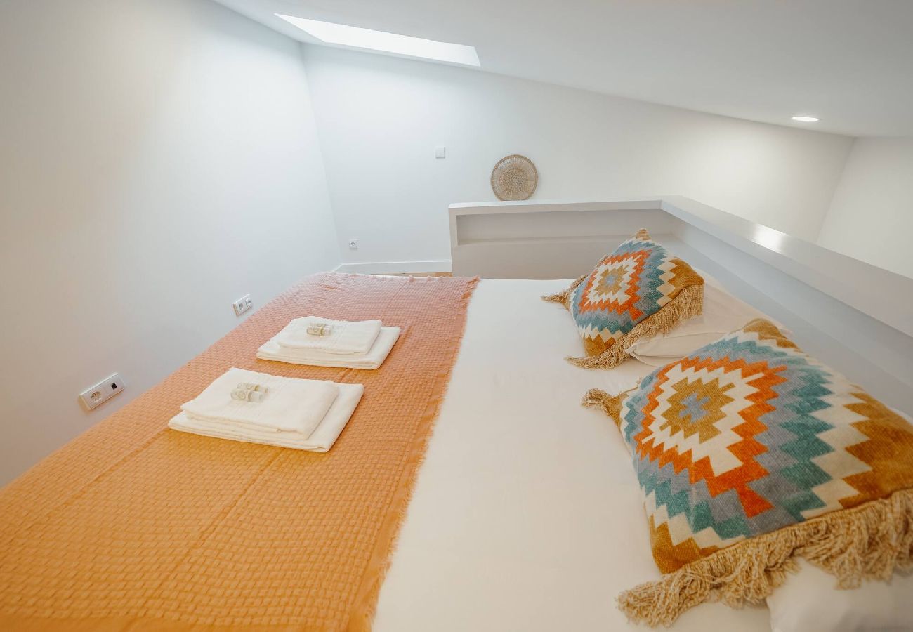 Apartamento em Porto - Lapa Cozy 5 by Hosty