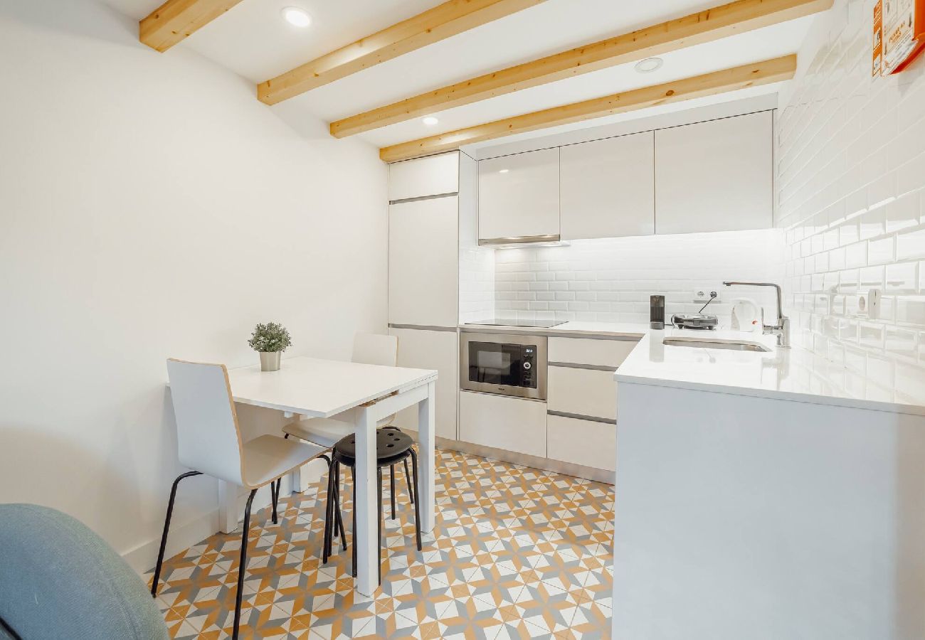 Apartamento em Porto - Lapa Cozy 5 by Hosty