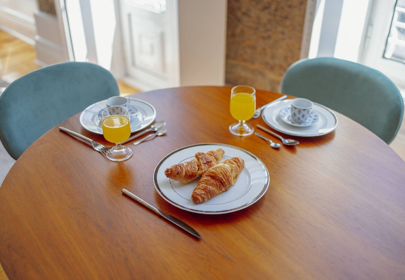 Apartamento em Porto - Constituição Deluxe by Hosty