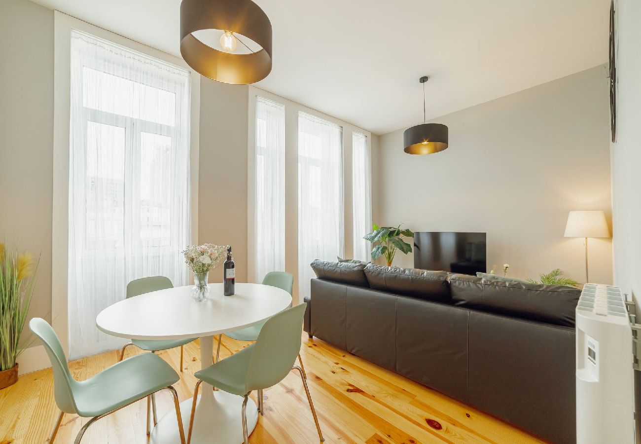 Apartamento em Porto - Bonfim Premium by Hosty