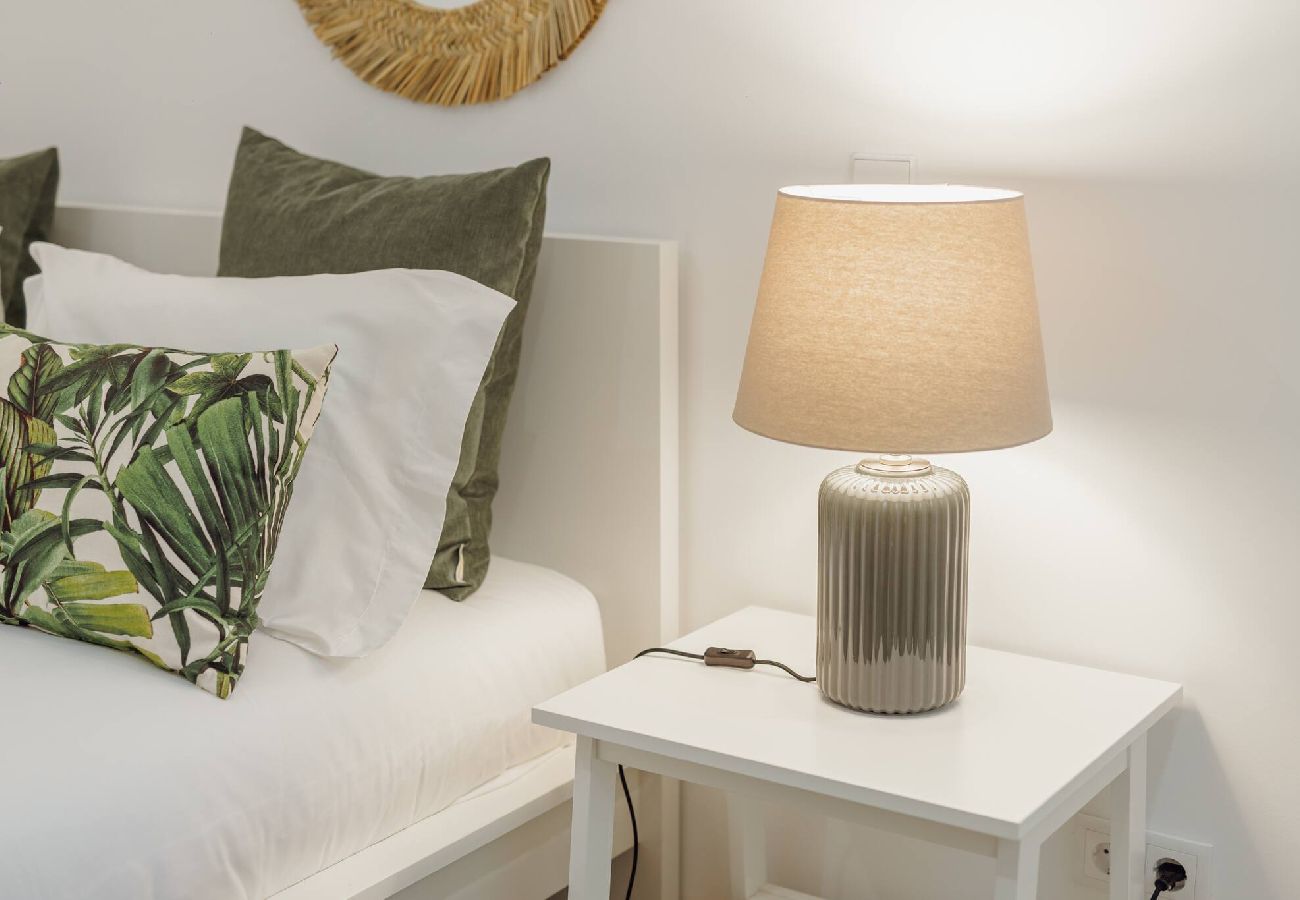 Apartamento em Porto - Stylish Apartment With Terrace by Hosty