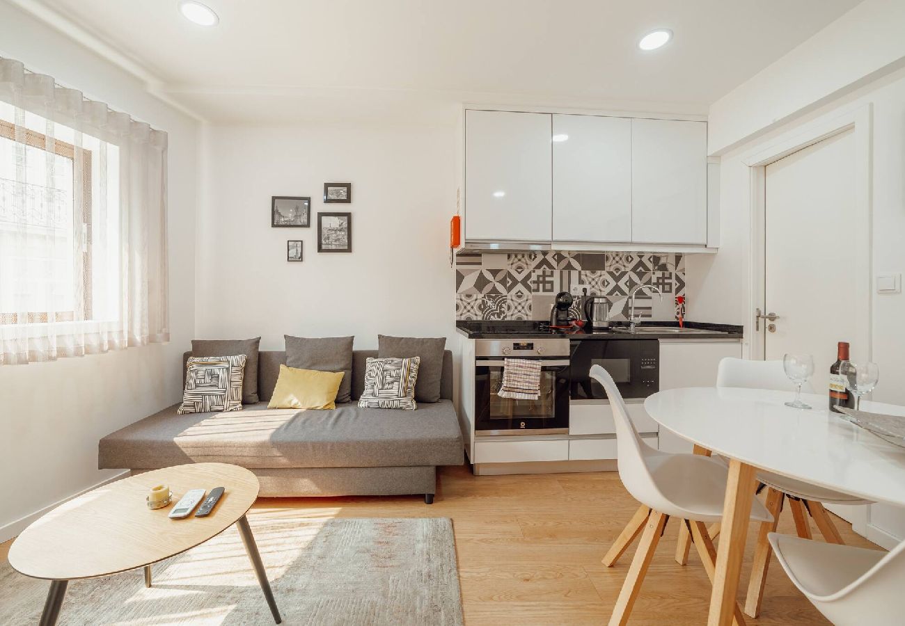 Apartamento em Porto - Coliseu Apartment by Hosty