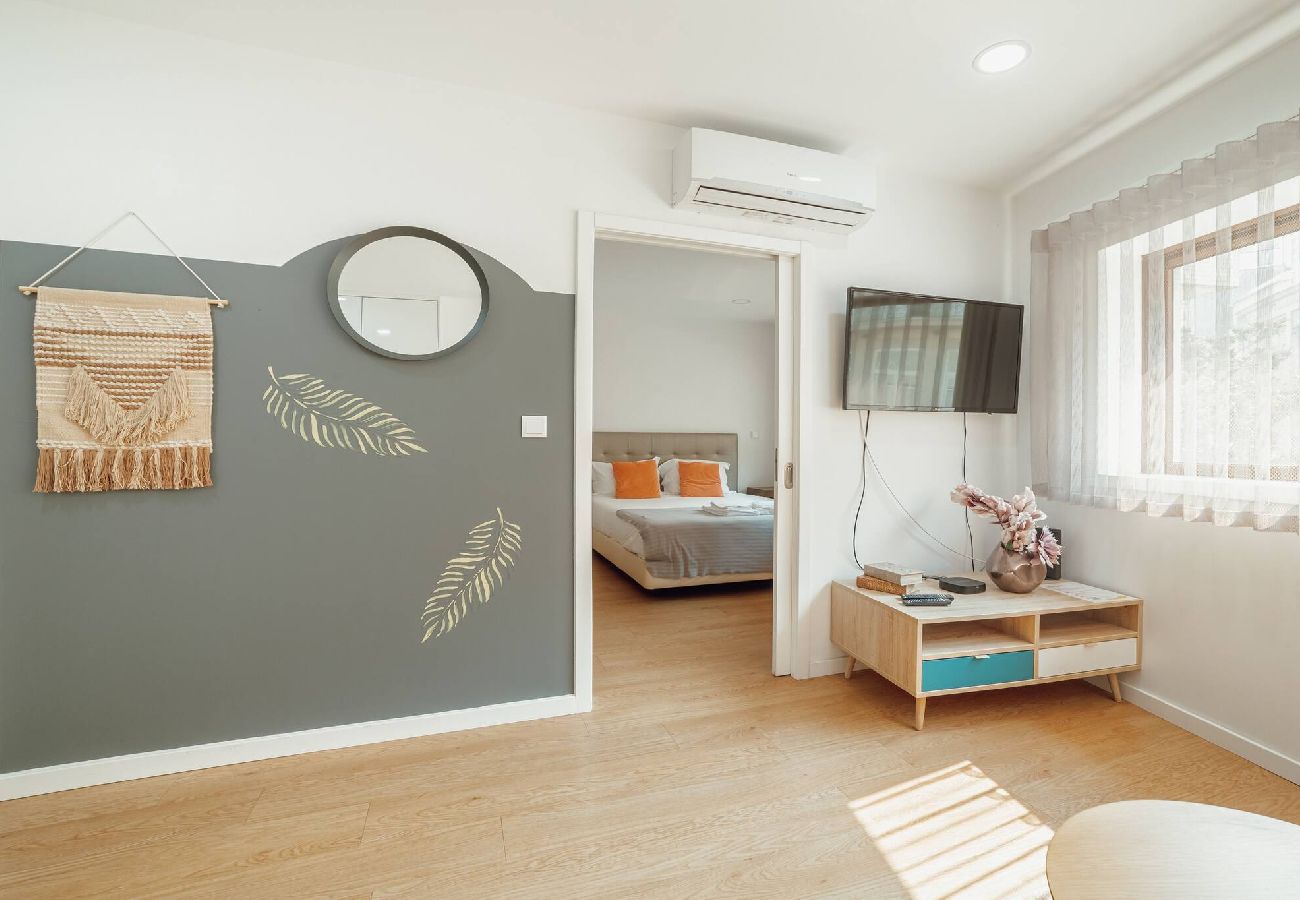 Apartamento em Porto - Coliseu Apartment by Hosty