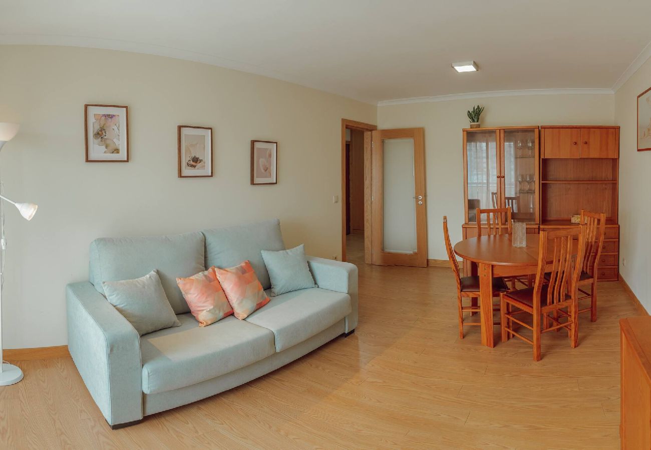 Apartamento em Porto - Bright Apartment by Hosty