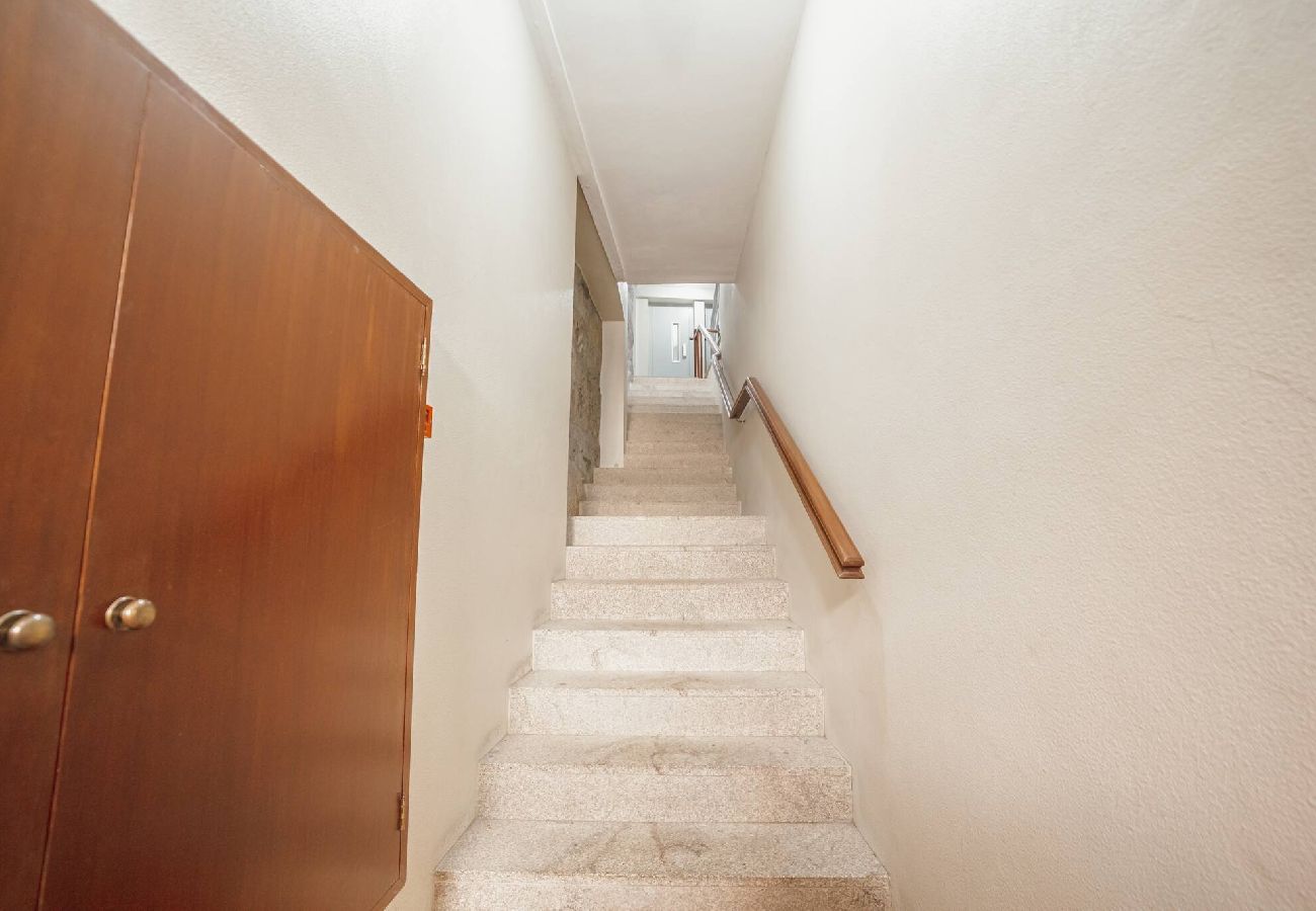 Apartamento em Porto - Flores Deluxe by Hosty