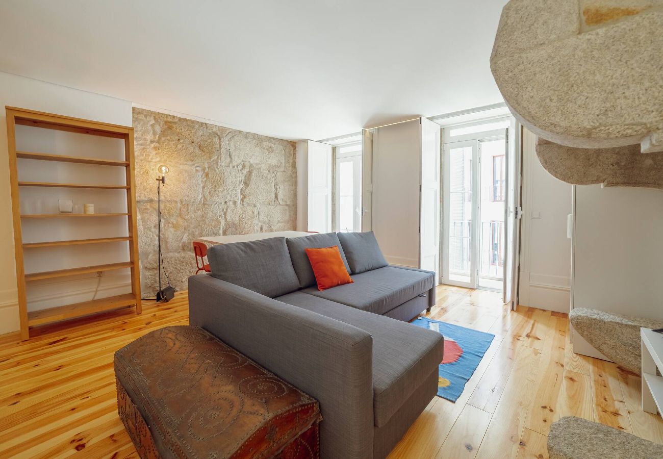 Apartamento em Porto - Cozy Almada by Hosty