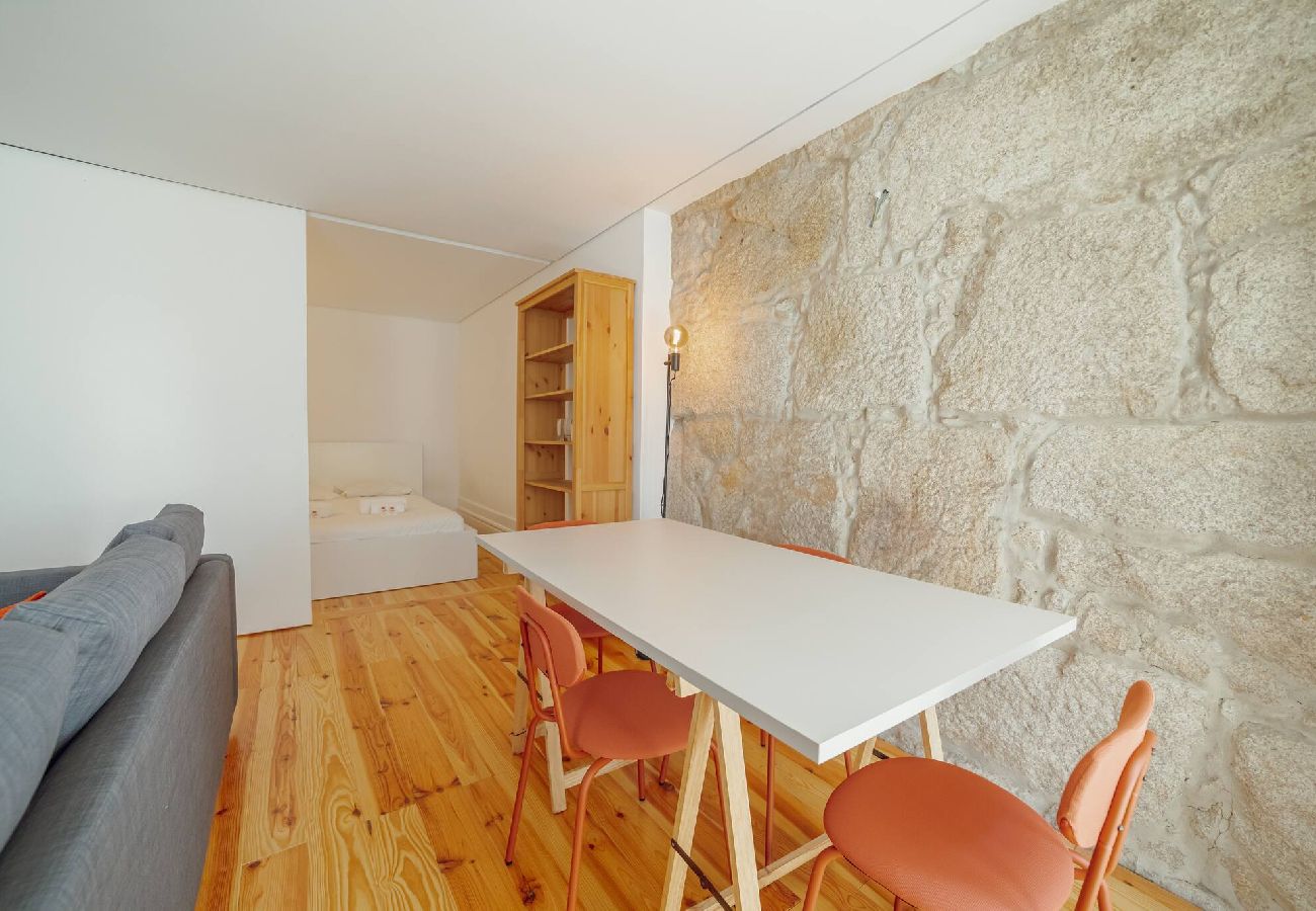 Apartamento em Porto - Cozy Almada by Hosty