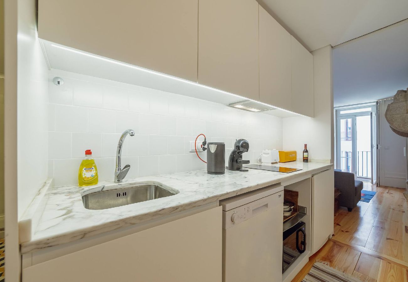 Apartamento em Porto - Cozy Almada by Hosty