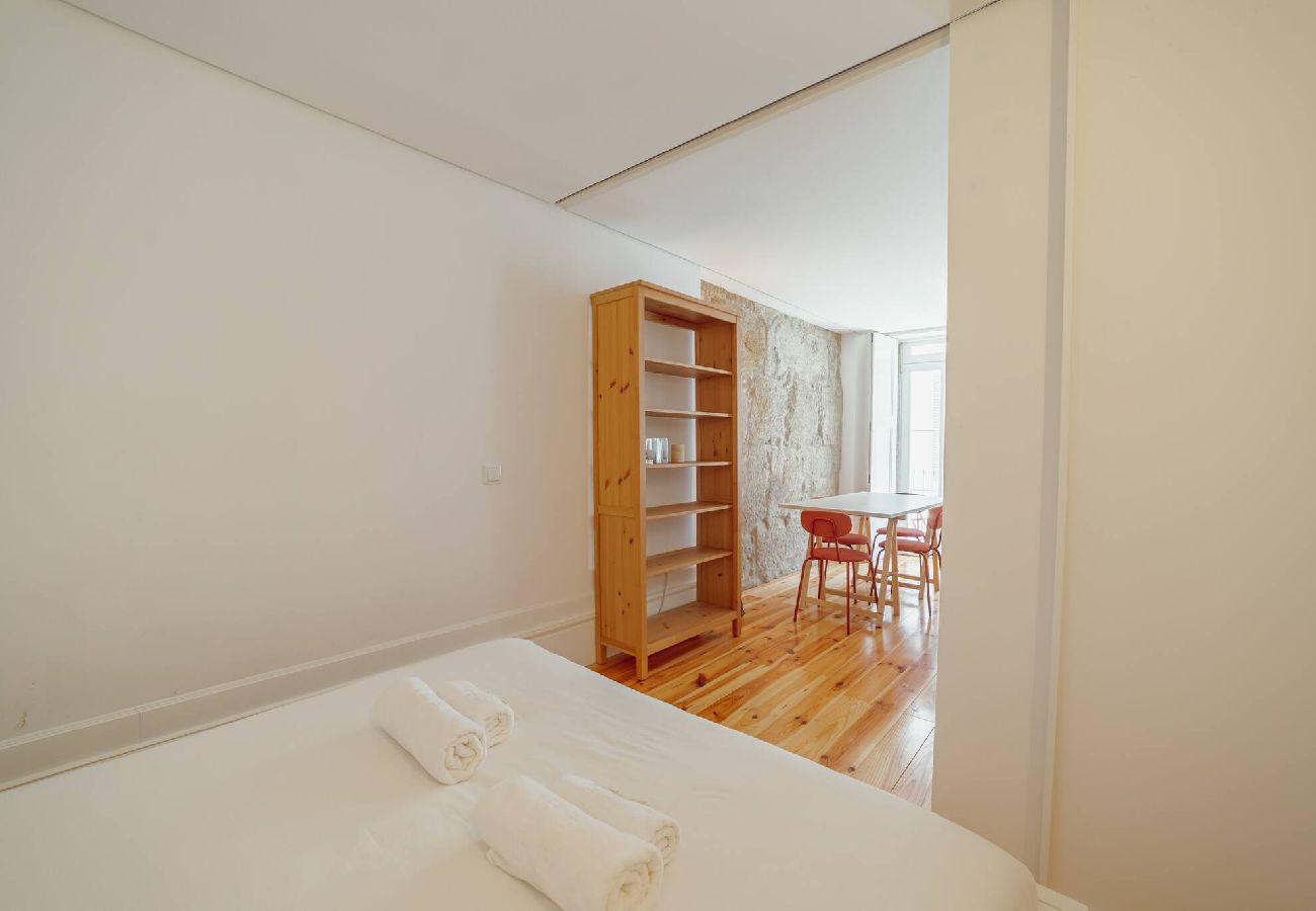 Apartamento em Porto - Cozy Almada by Hosty
