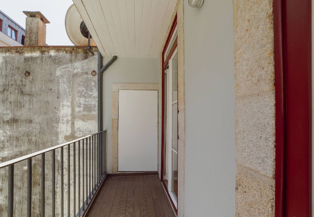 Apartamento em Porto - Cozy Almada by Hosty
