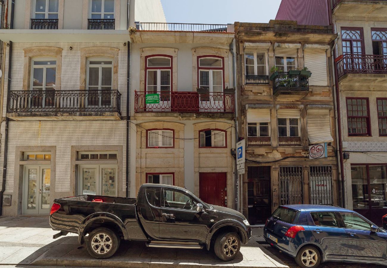 Apartamento em Porto - Cozy Almada by Hosty