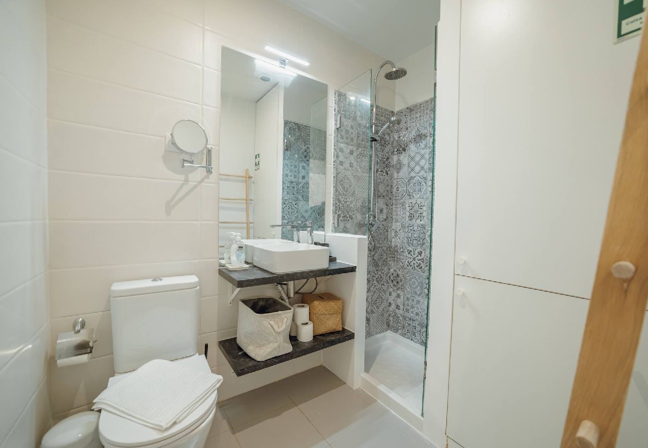 Apartamento em Porto - Santa Catarina Apartment by Hosty