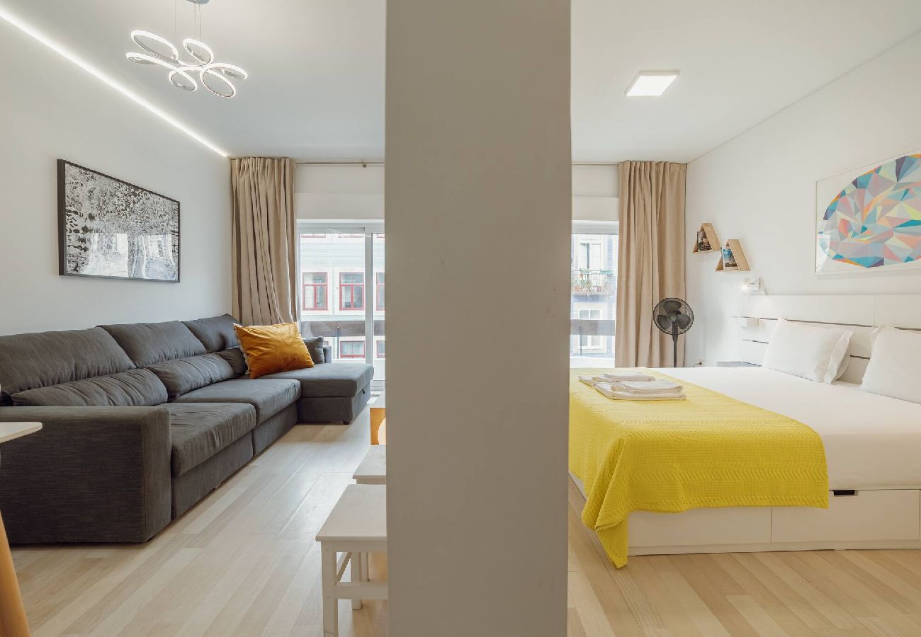 Apartamento em Porto - Santa Catarina Apartment by Hosty