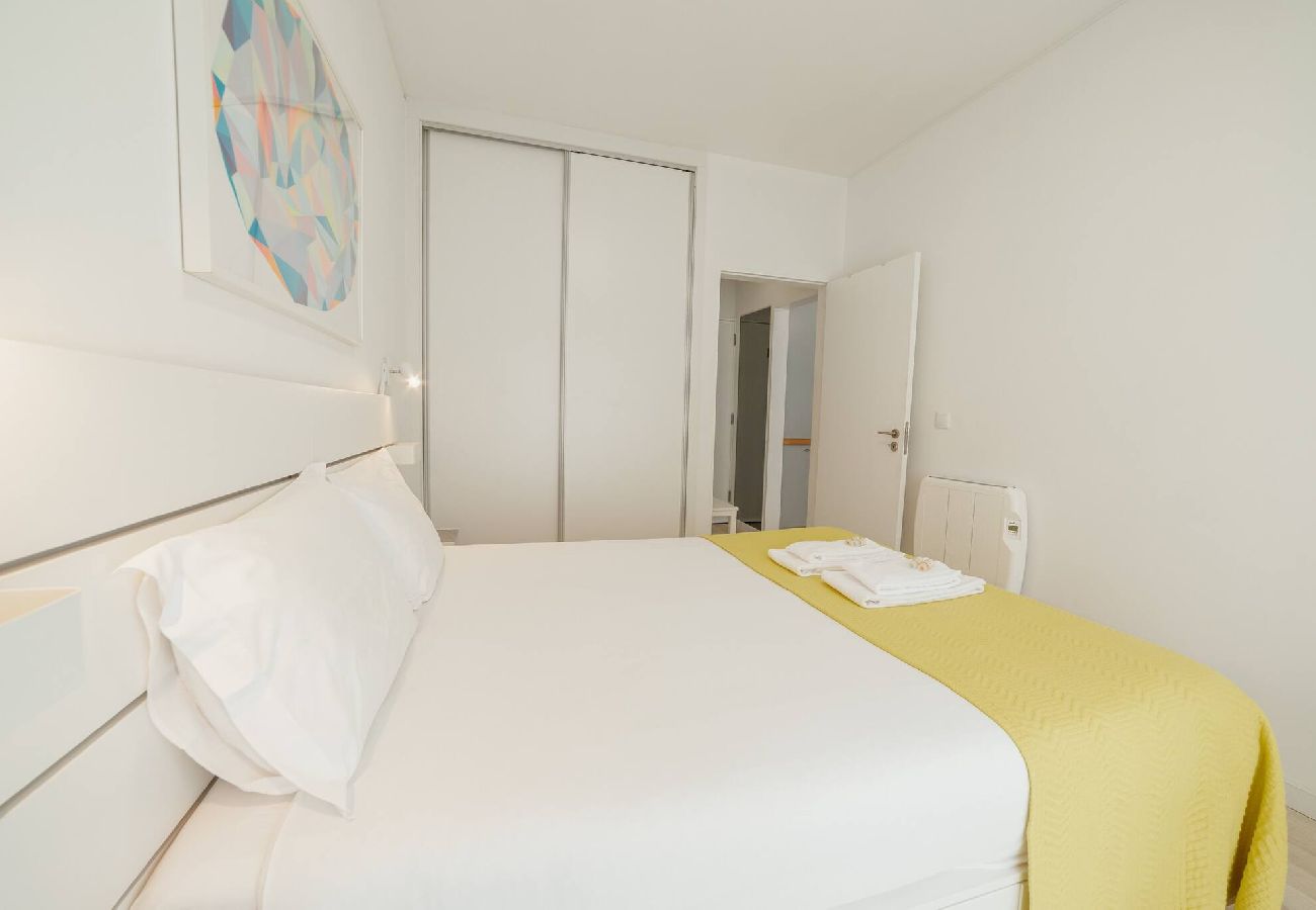 Apartamento em Porto - Santa Catarina Apartment by Hosty