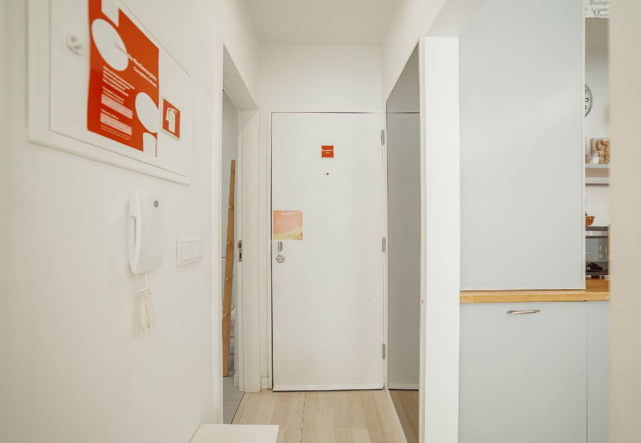 Apartamento em Porto - Santa Catarina Apartment by Hosty