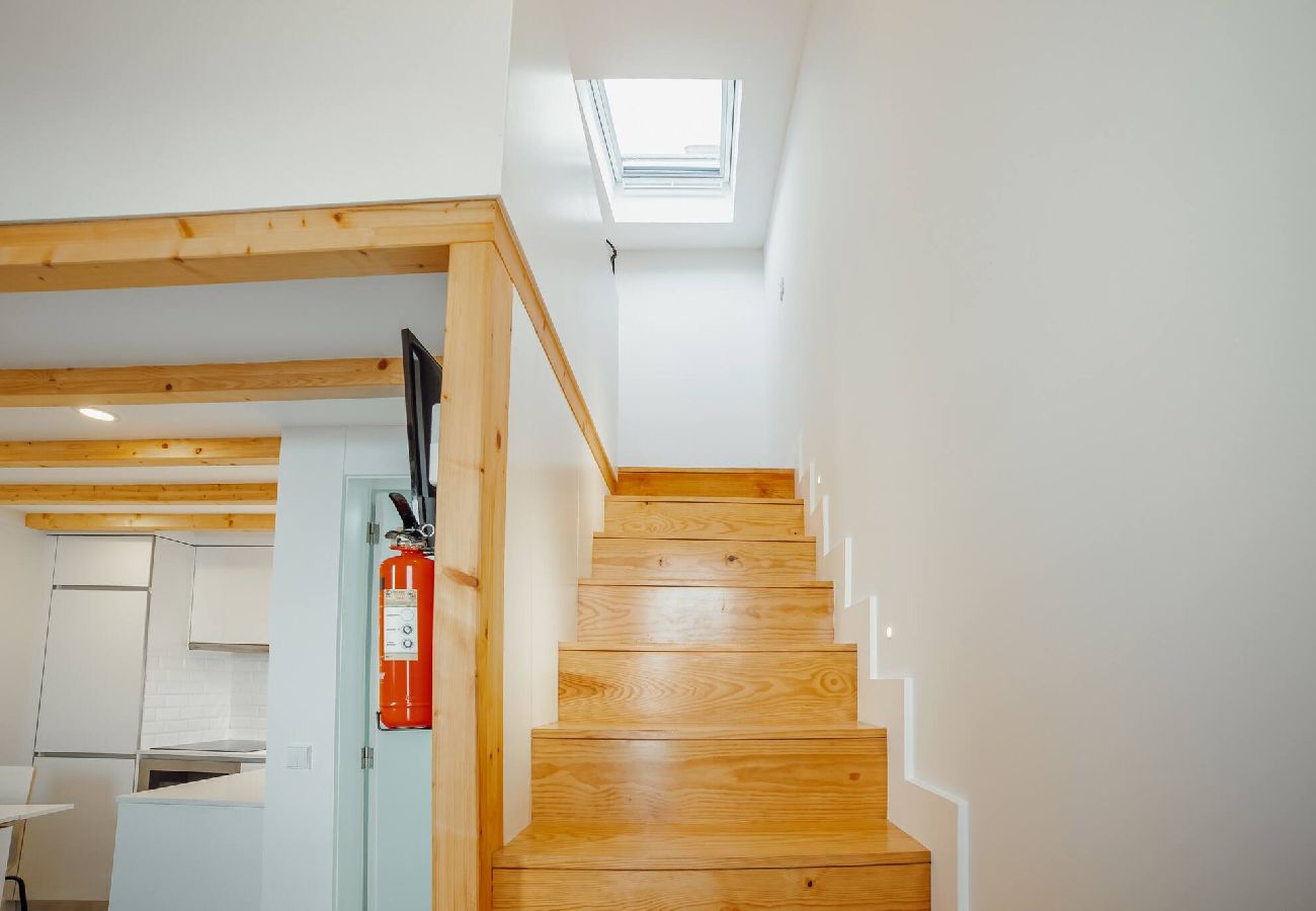Apartamento em Porto - Lapa Cozy 4 by  Hosty