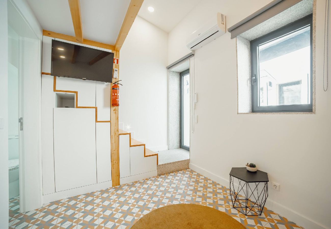 Apartamento em Porto - Lapa Cozy 4 by  Hosty