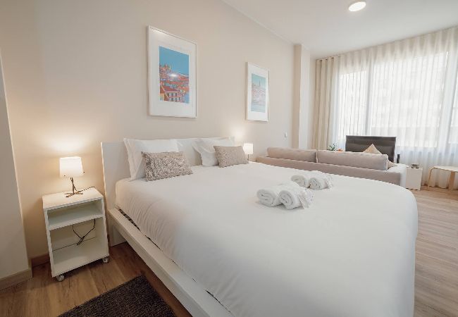 Estúdio em Porto - Trindade Deluxe by Hosty