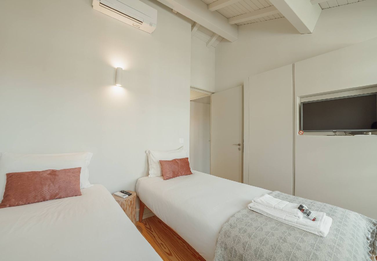 Apartamento em Porto - Deluxe Duplex by Hosty