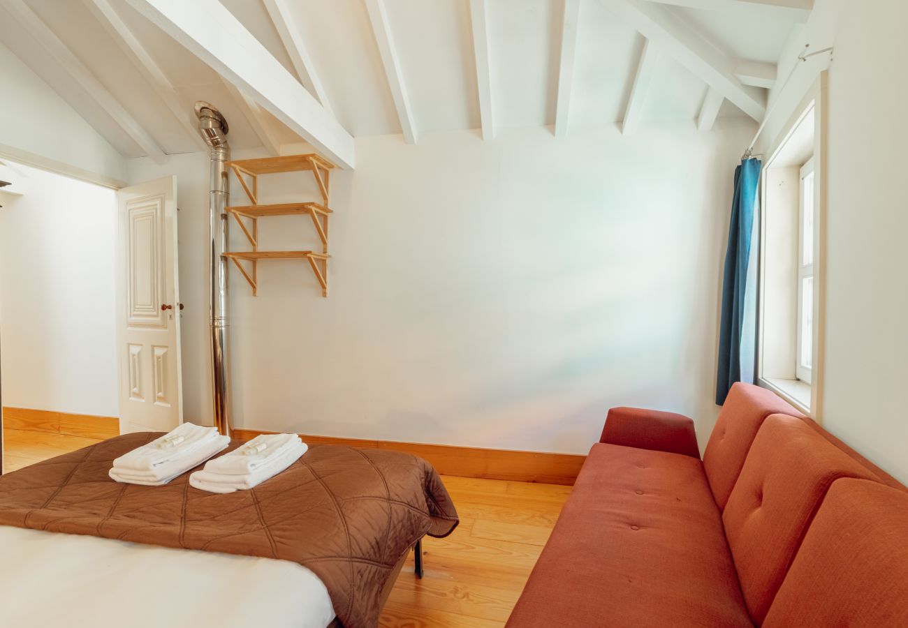 Apartamento em Porto - Historical Duplex with Terrace by Hosty