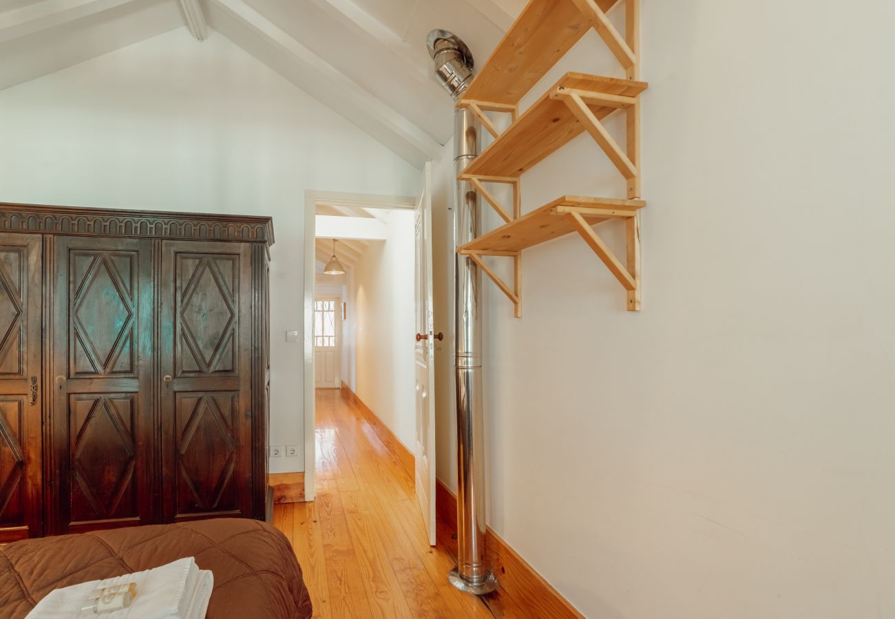 Apartamento em Porto - Historical Duplex with Terrace by Hosty