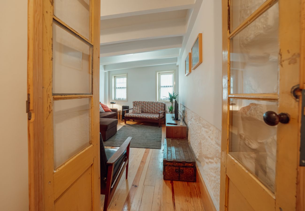 Apartamento em Porto - Historical Duplex with Terrace by Hosty