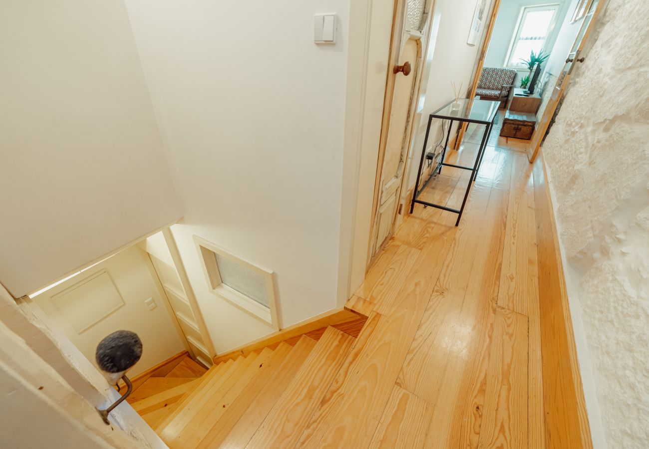 Apartamento em Porto - Historical Duplex with Terrace by Hosty
