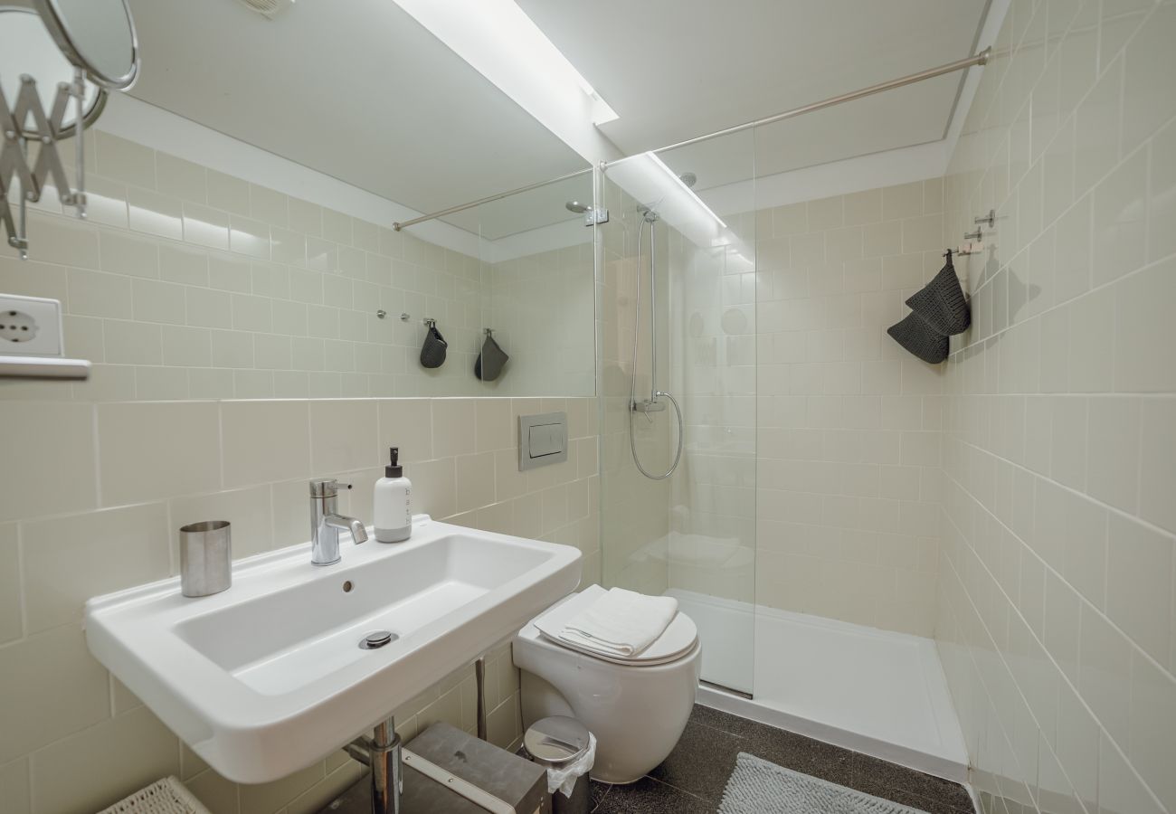 Apartamento em Porto - Flores Premium by Hosty