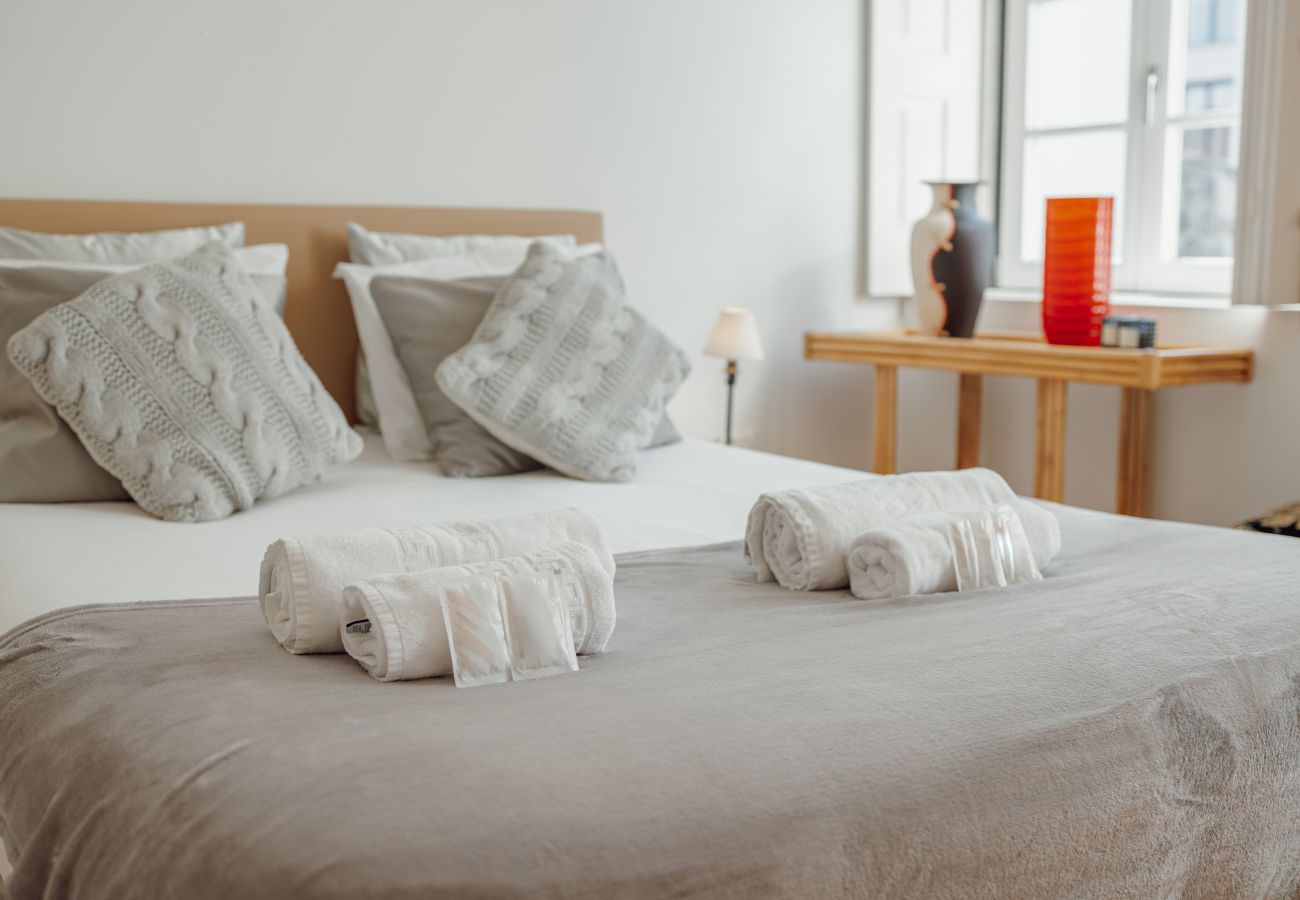 Apartamento em Porto - Flores Premium by Hosty