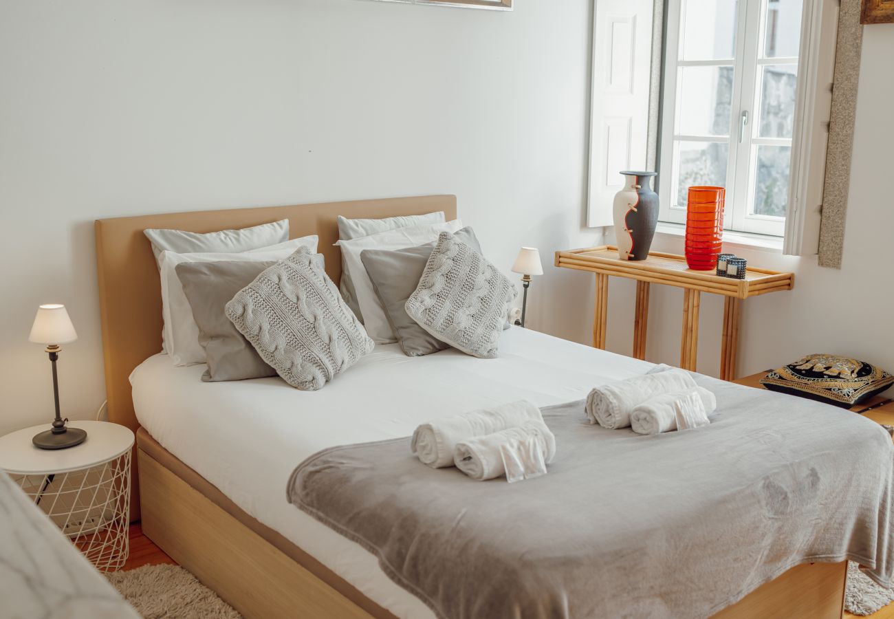 Apartamento em Porto - Flores Premium by Hosty