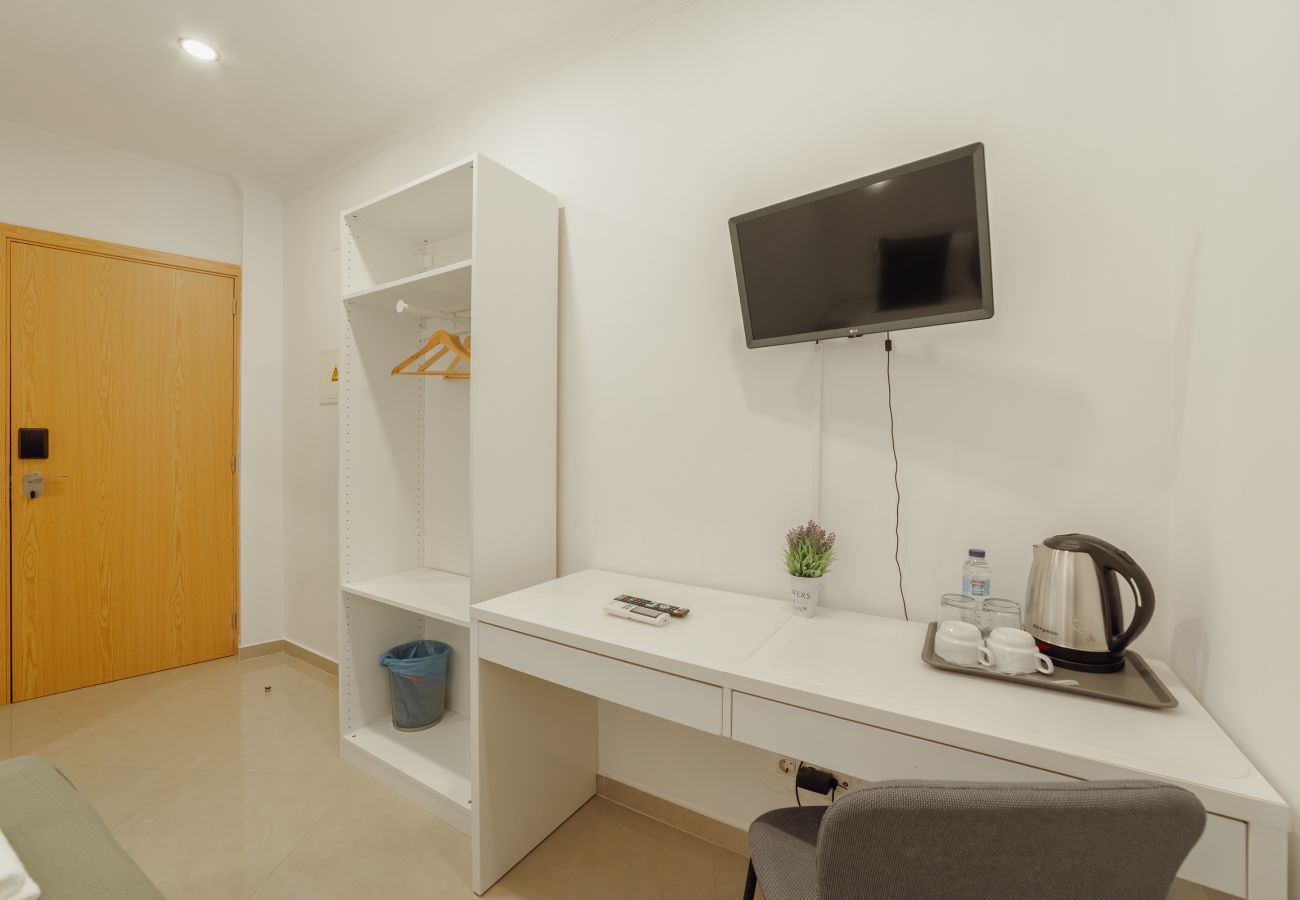 Quarto em Lisboa - Downtown Lisbon Suite 107 by Hosty