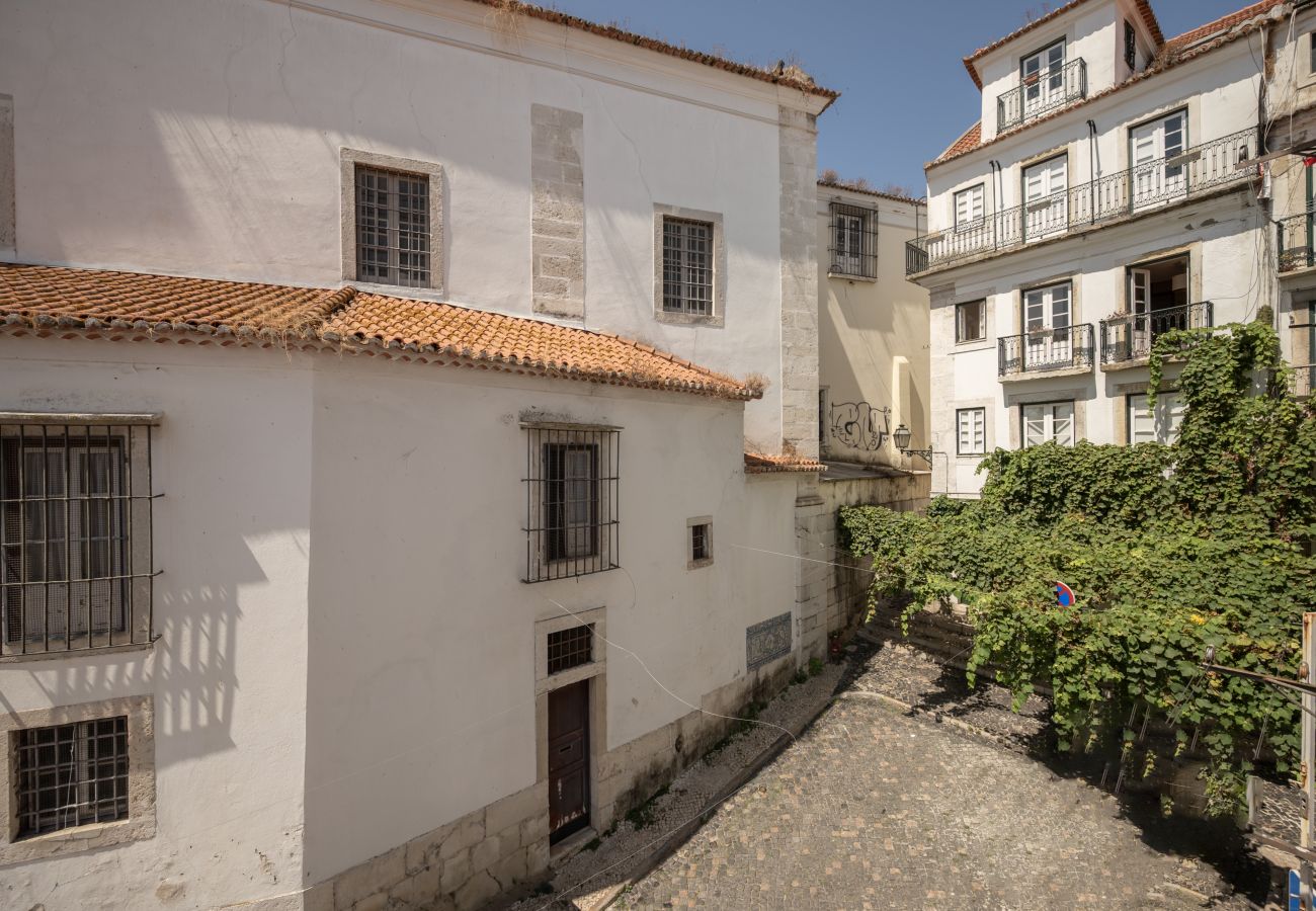 Apartamento em Lisboa - Alfama Typical by Hosty