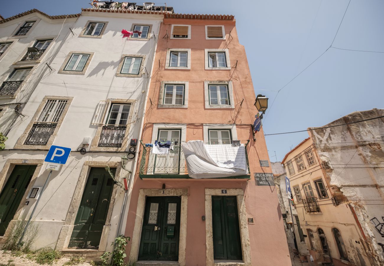 Apartamento em Lisboa - Alfama Typical by Hosty