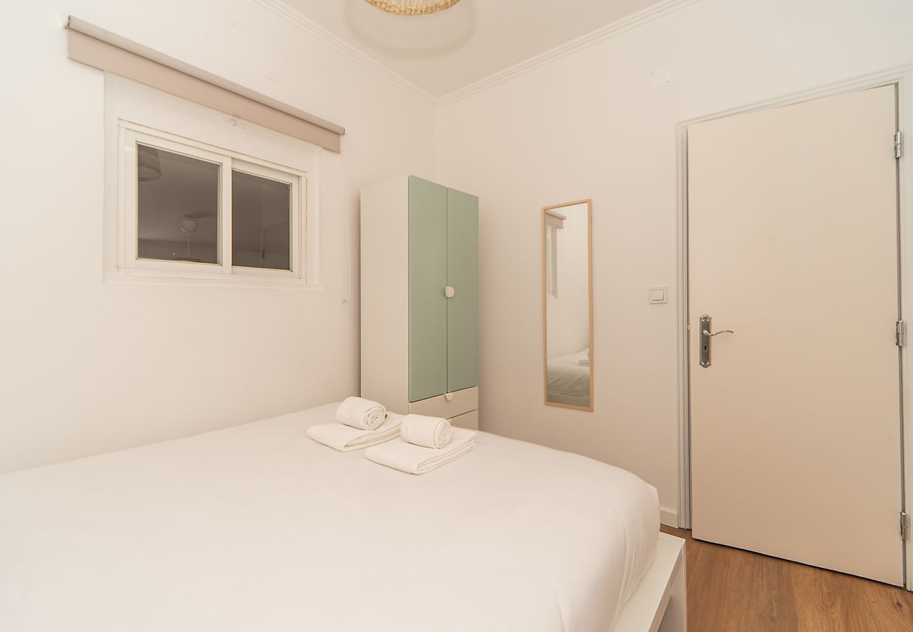 Apartamento em Lisboa - Graça Delight w/Terrace by Hosty