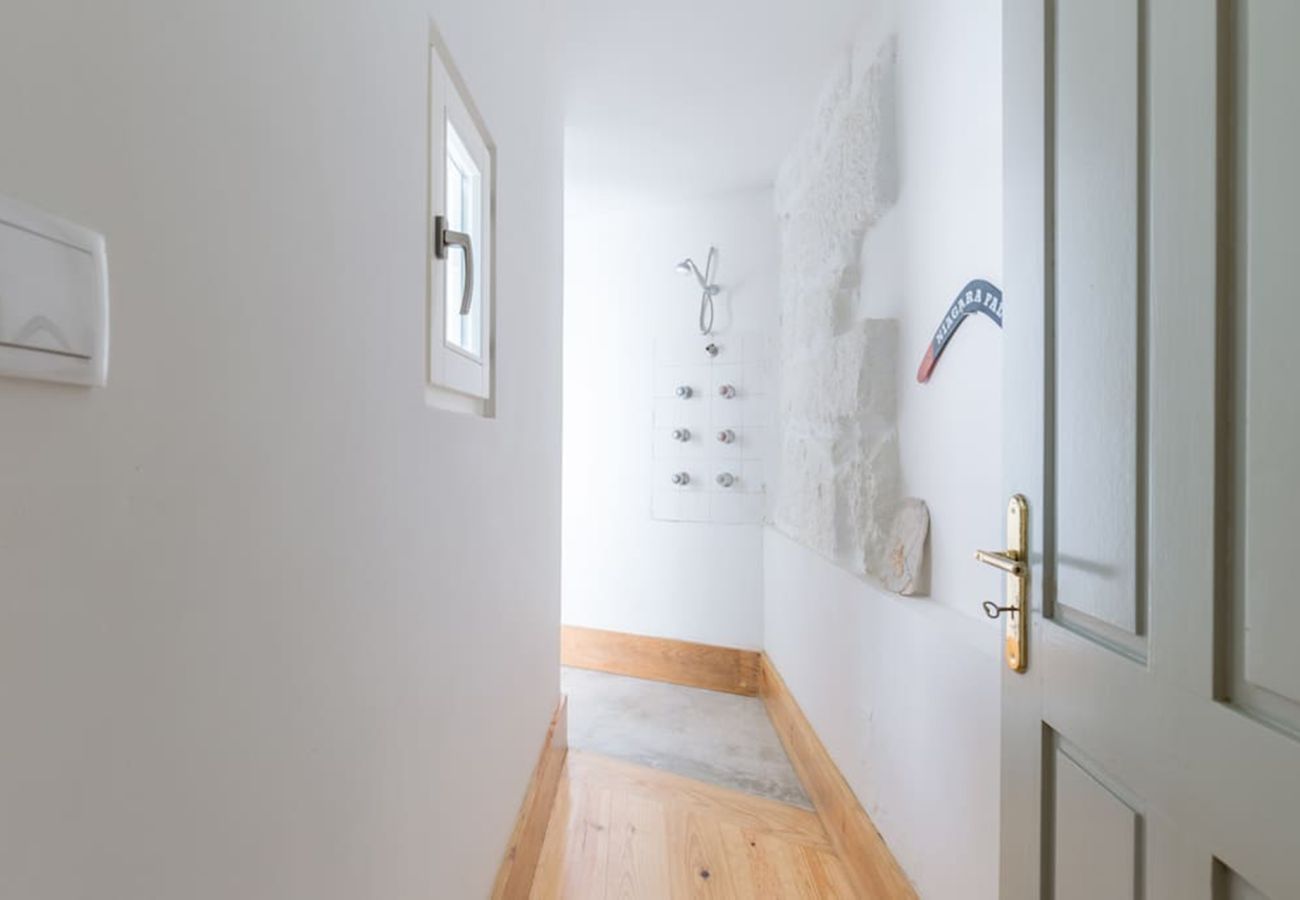 Apartamento em Porto - Charming Apartment by Hosty