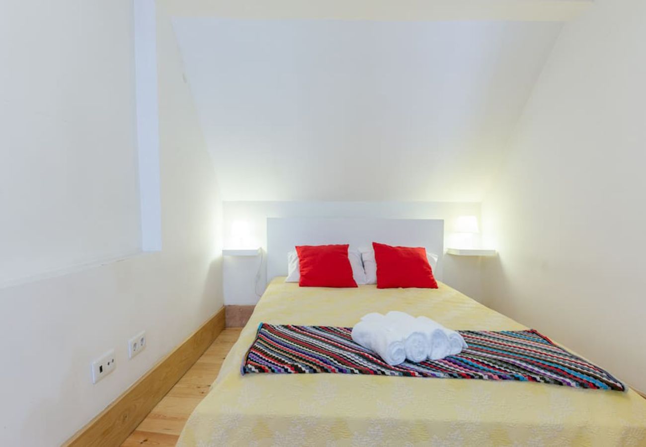 Apartamento em Porto - Charming Apartment by Hosty