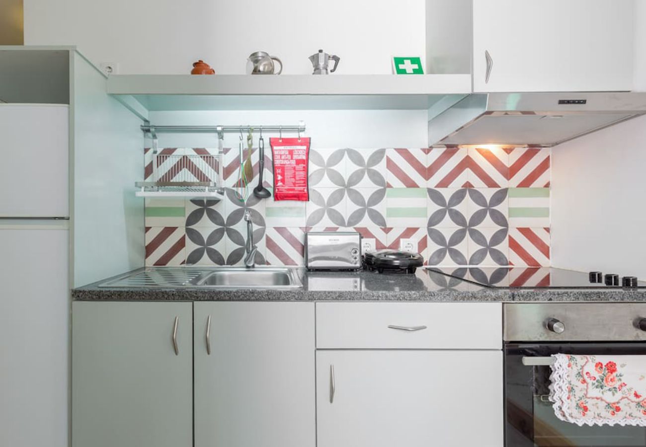 Apartamento em Porto - Charming Apartment by Hosty
