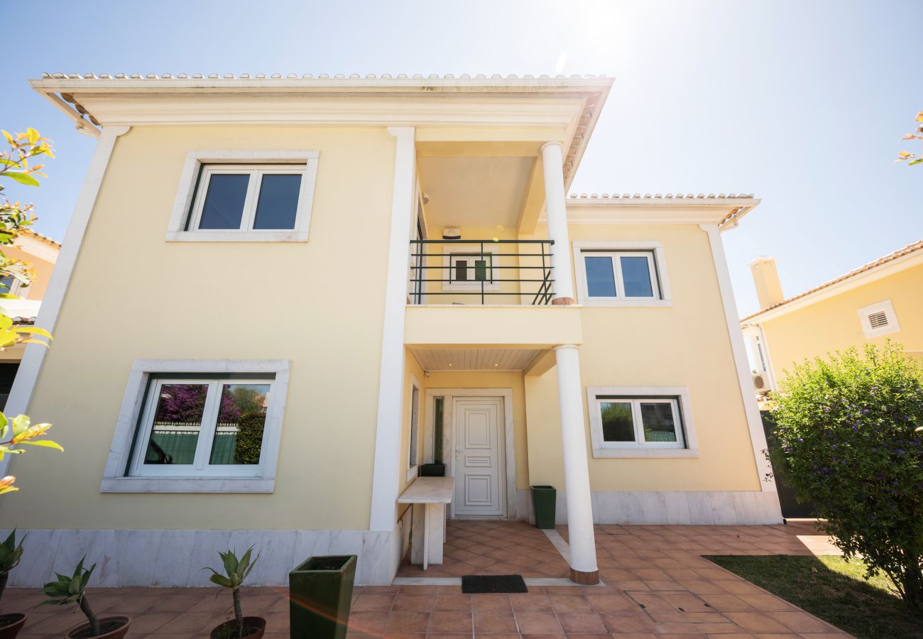 Villa em Parede - Parede Villa By Hosty