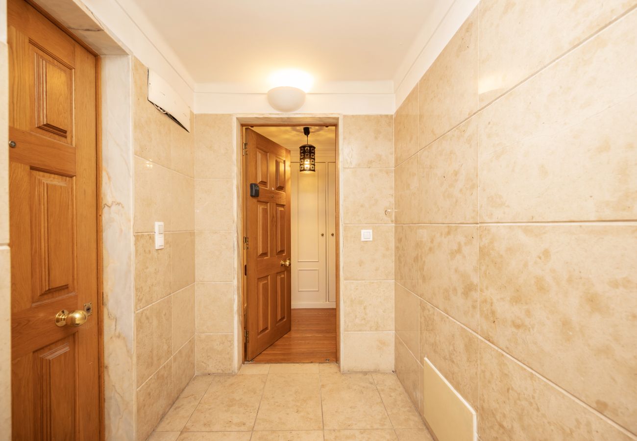 Apartamento em Lisboa - Estrela Terrace by Hosty