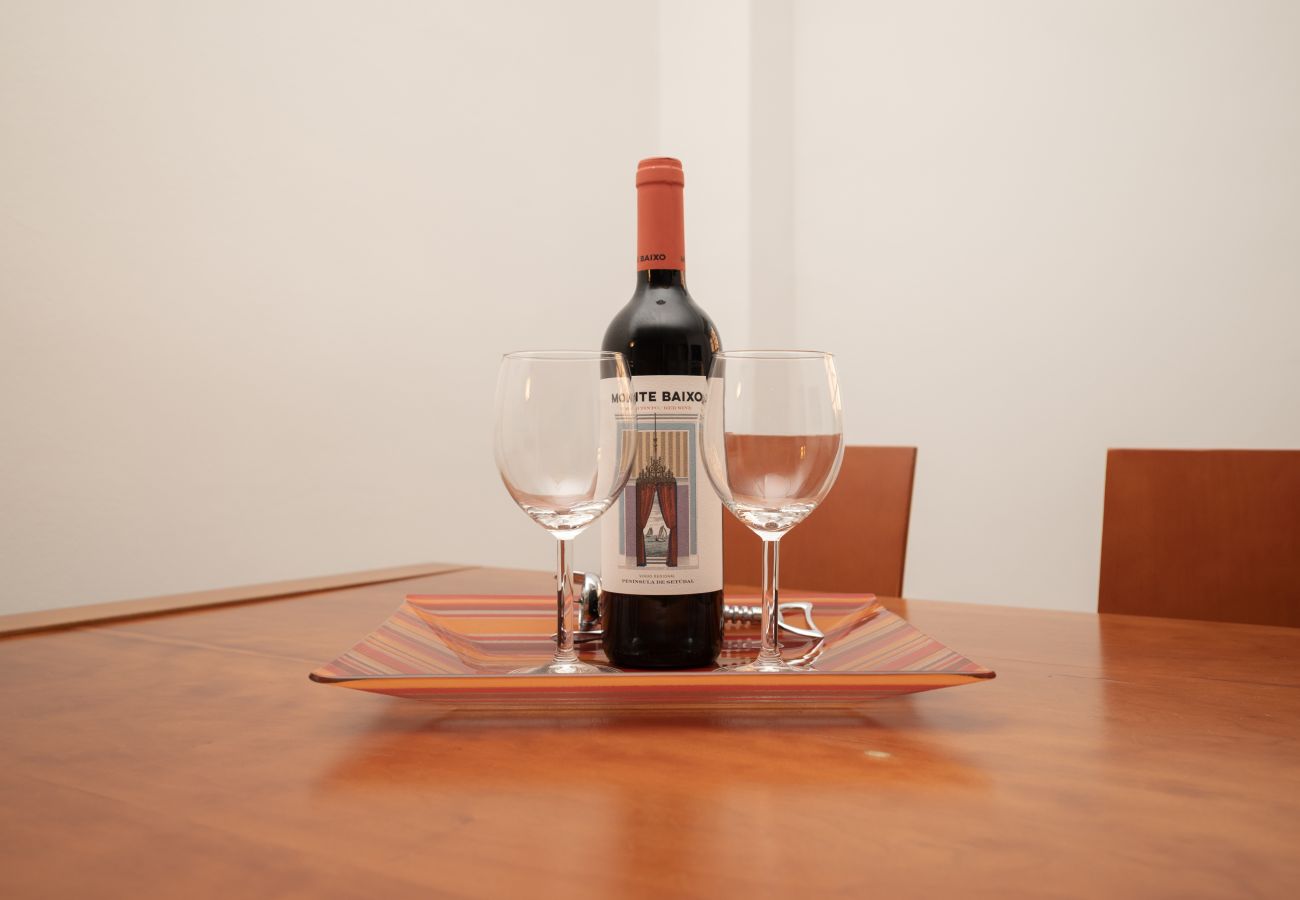 Apartamento em Lisboa - Estrela Terrace by Hosty