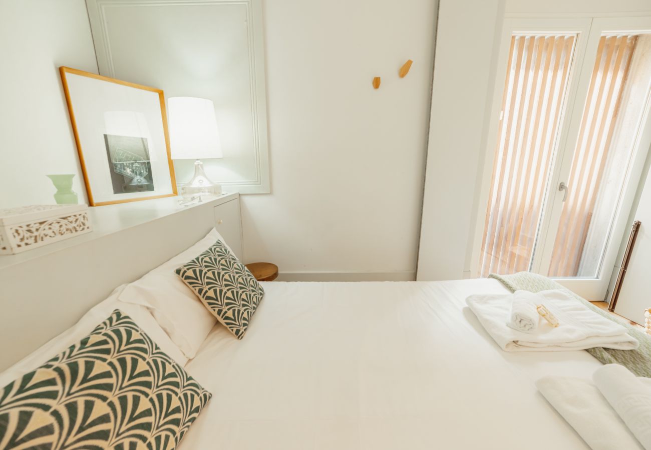 Apartamento em Porto - Cozy Flat with Terrace by Hosty