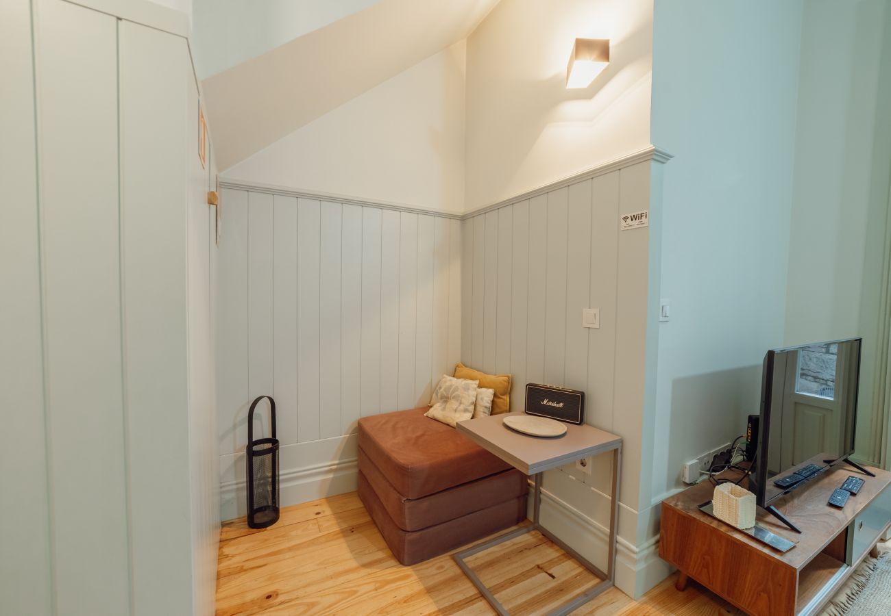 Apartamento em Porto - Cozy Flat with Terrace by Hosty
