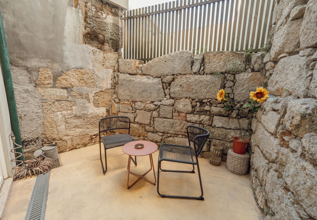 Apartamento em Porto - Cozy Flat with Terrace by Hosty