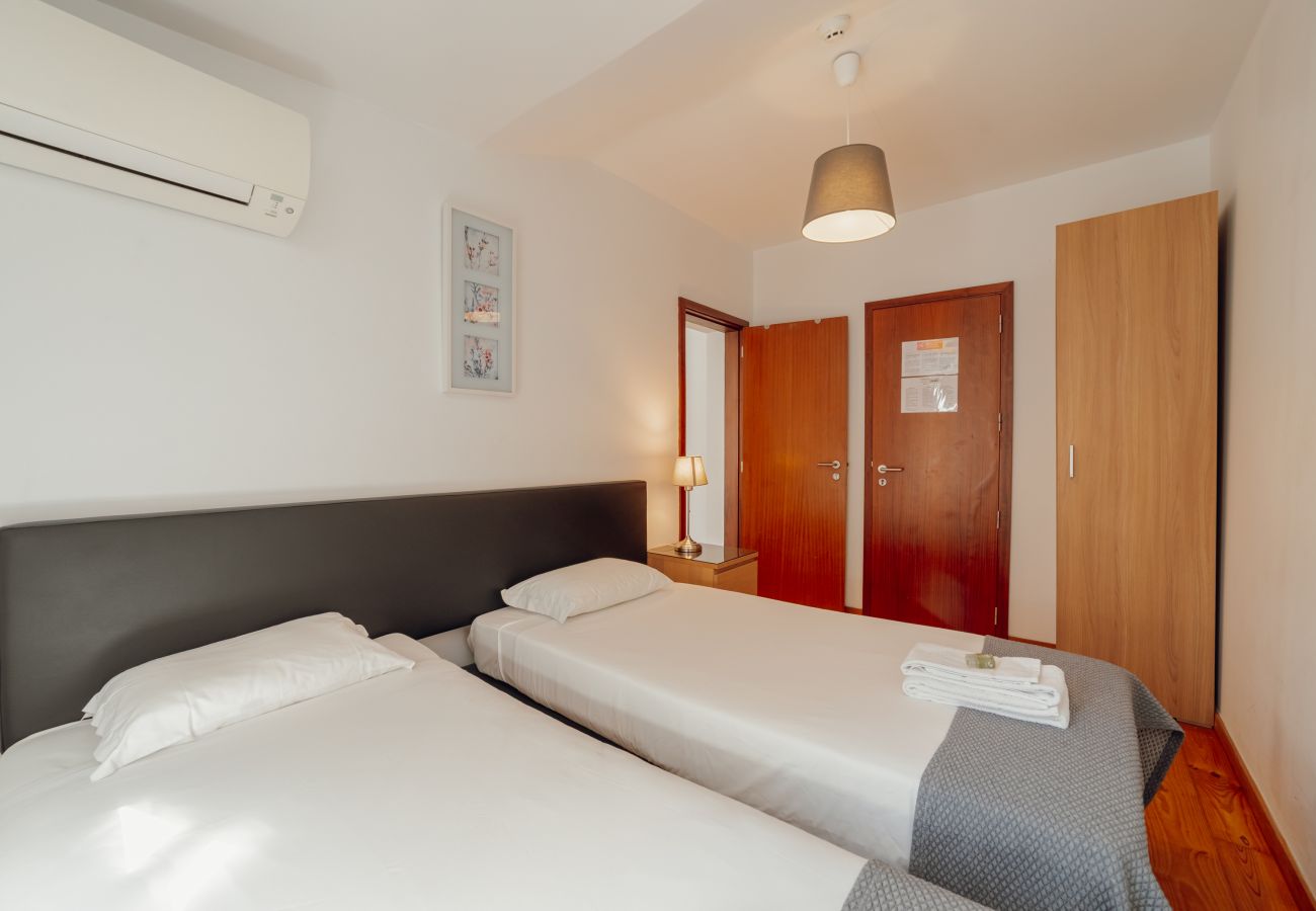 Quarto em Porto - DEAR 303 by Hosty