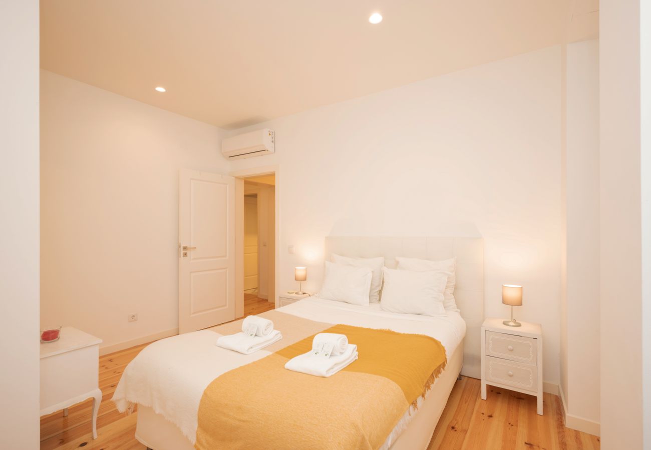 Apartamento em Lisboa - Lapa Design by Hosty