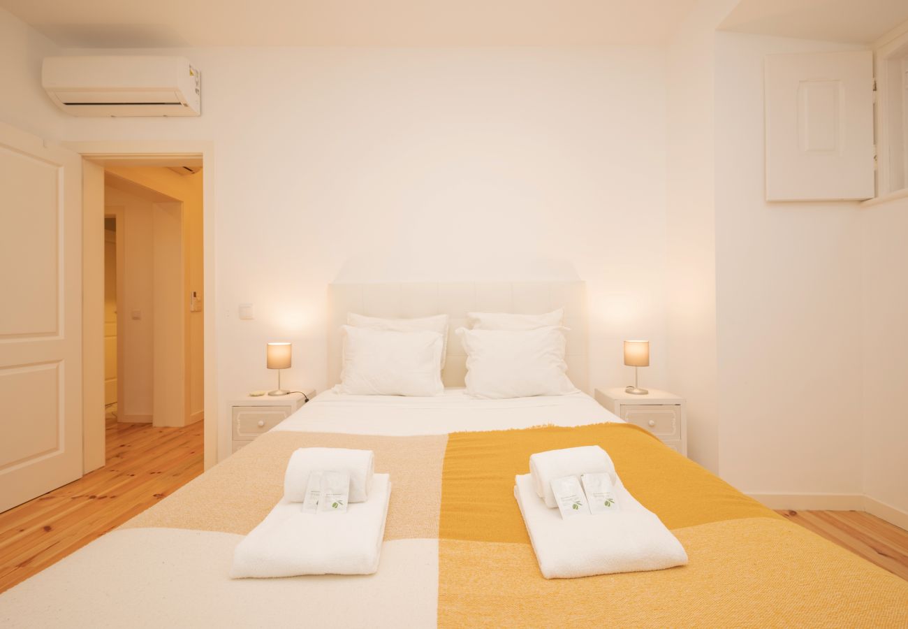 Apartamento em Lisboa - Lapa Design by Hosty