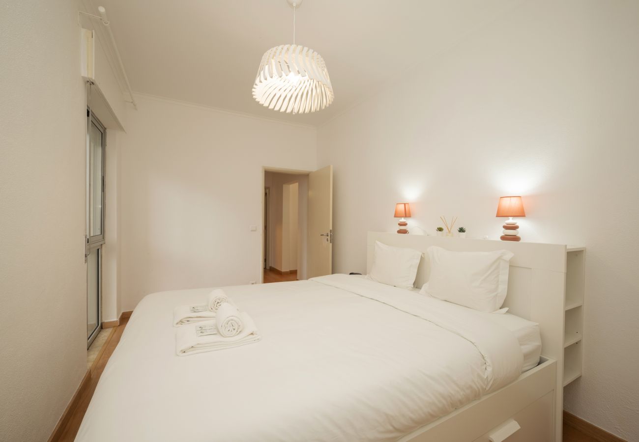 Apartamento em Queluz - Queluz Design by Hosty