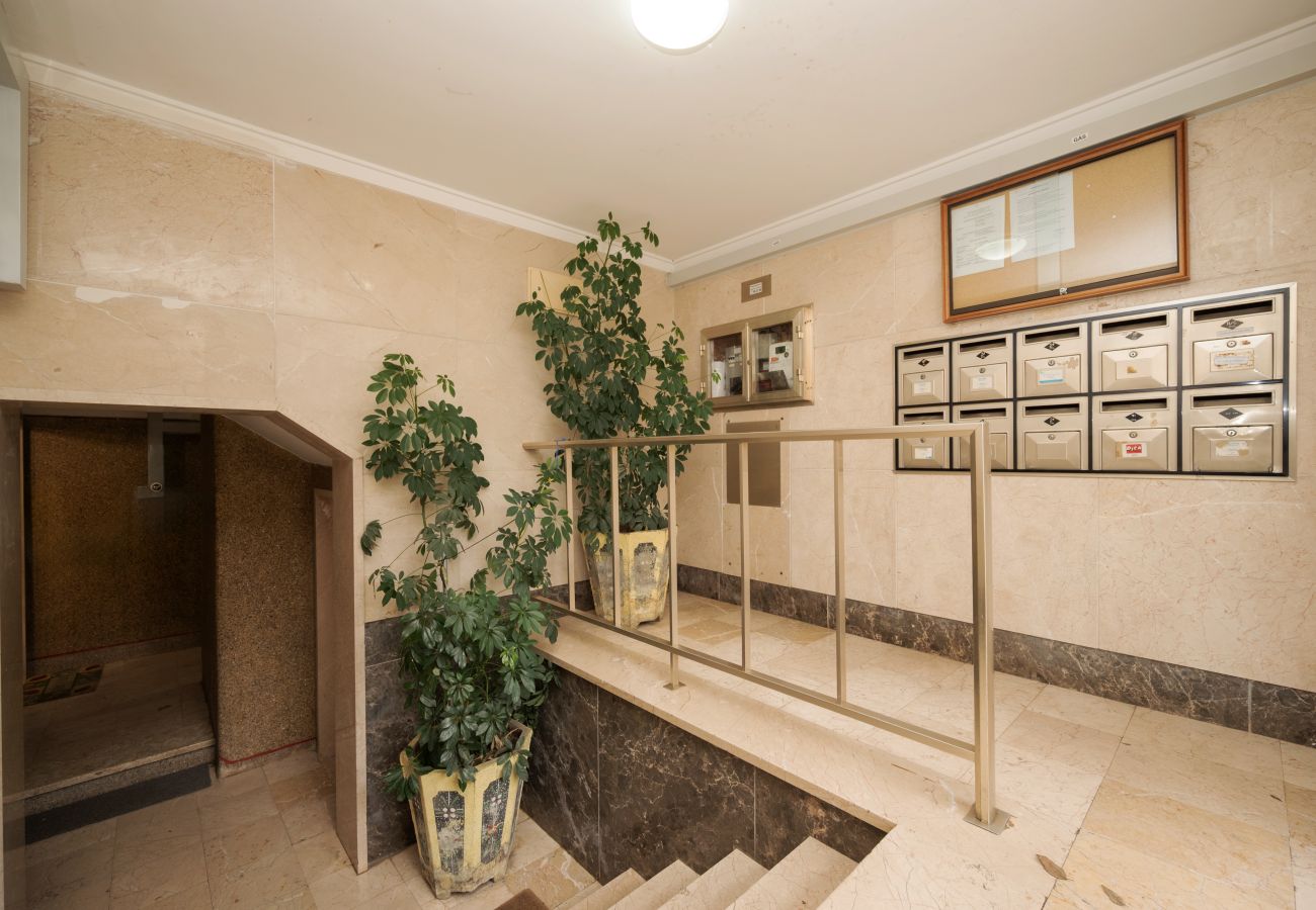 Apartamento em Queluz - Queluz Design by Hosty