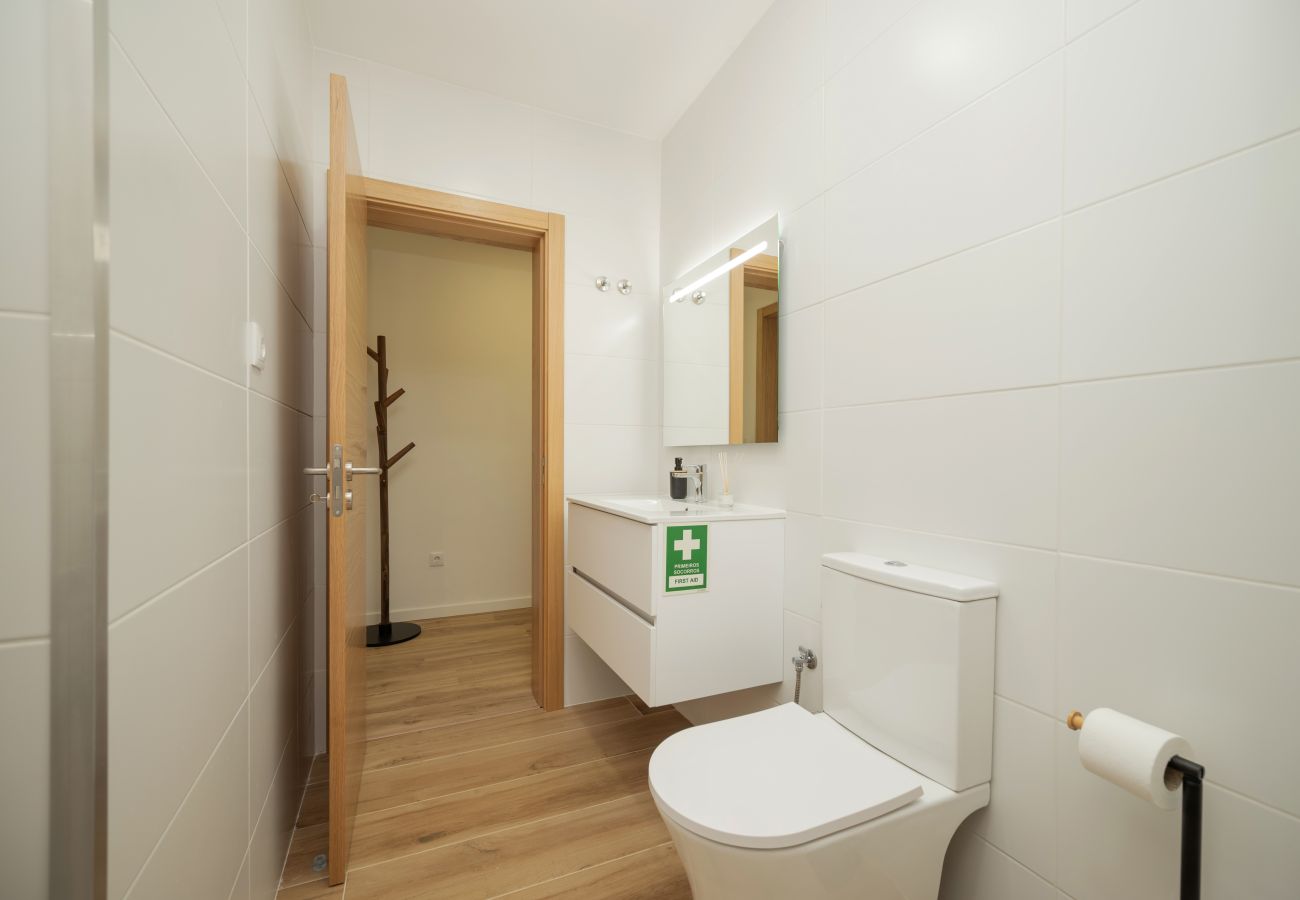 Apartamento em Sacavém - City Garden House by Hosty